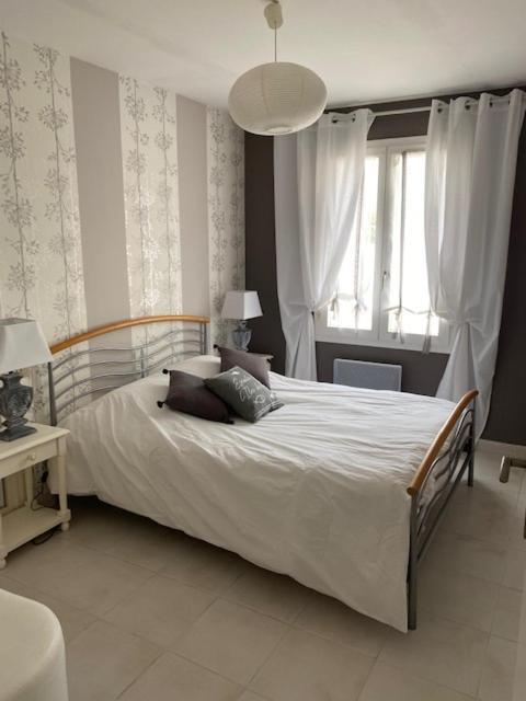 Maison Lumineuse A Ars En Re Ars-en-Re Luaran gambar