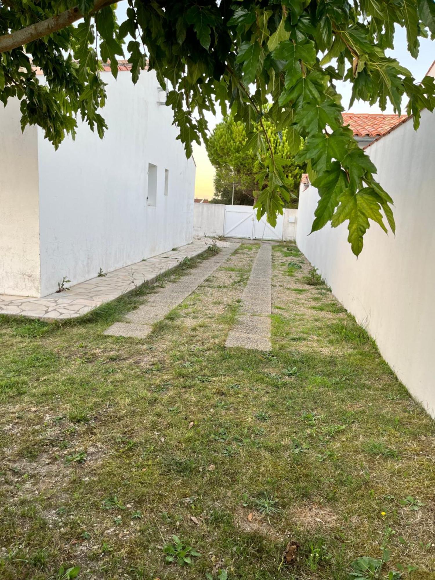 Maison Lumineuse A Ars En Re Ars-en-Re Luaran gambar
